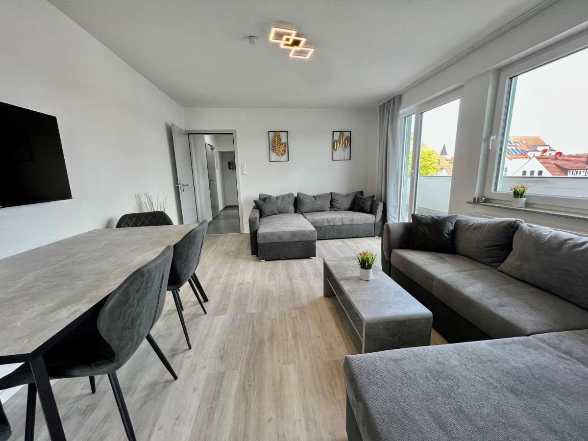 Nujen- Hotel Und Apartment Stuttgart Zuffenhausen エクステリア 写真